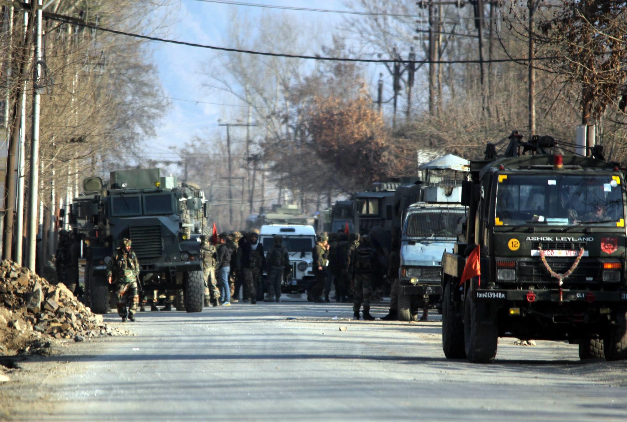 A day after Pampore attack, security intensified across Srinagar